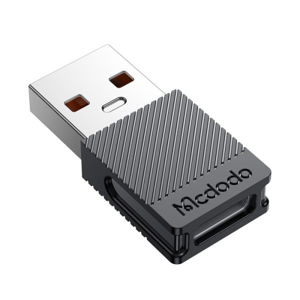 مبدل USB-C به USB-A مک دودو مدل OT-6970 - فروشگاه اپل پلاس