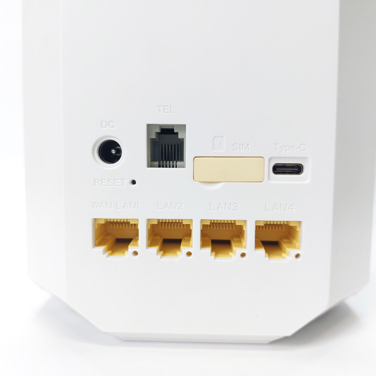 مودم 4G/5G/TDLTE مدل ZLT X28 V PRO - نمای پورتها